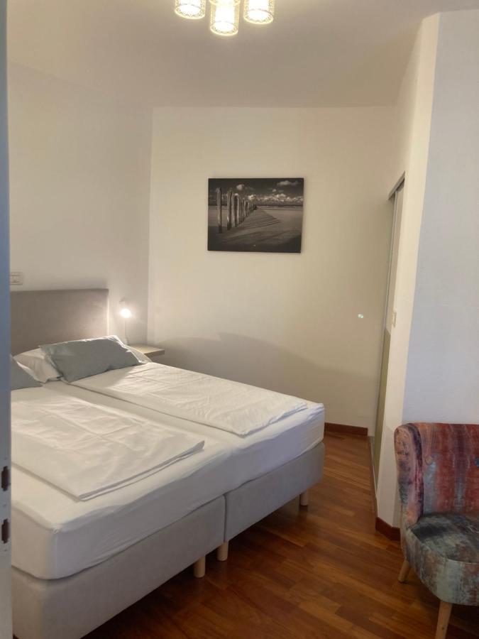 Goga Apartments Pula Luaran gambar